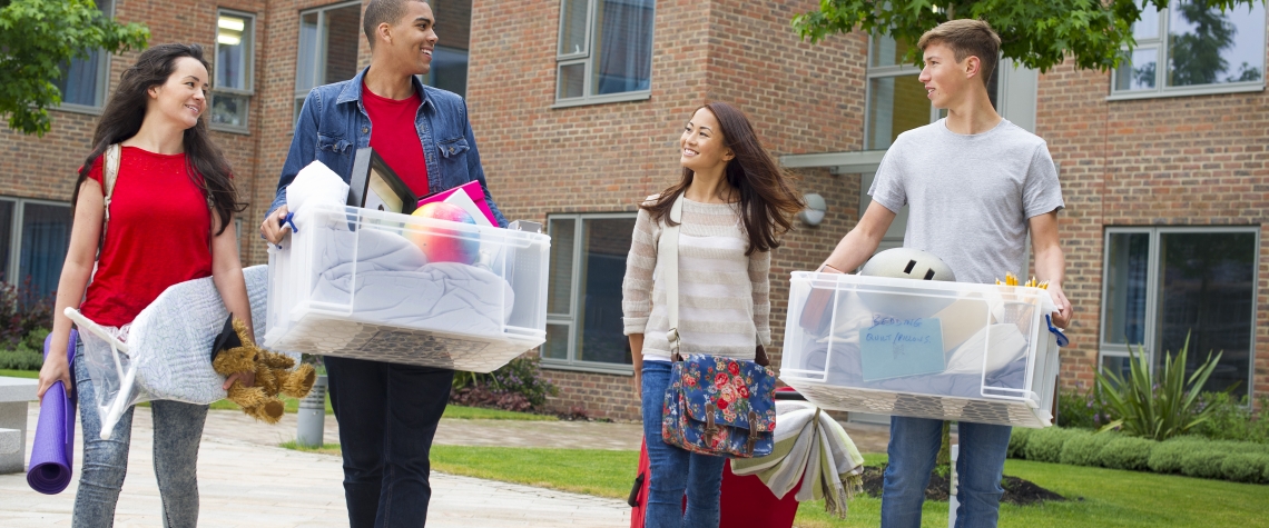 Students moving into dorms