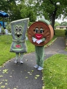 Penny and Bill Pigs in the Park
