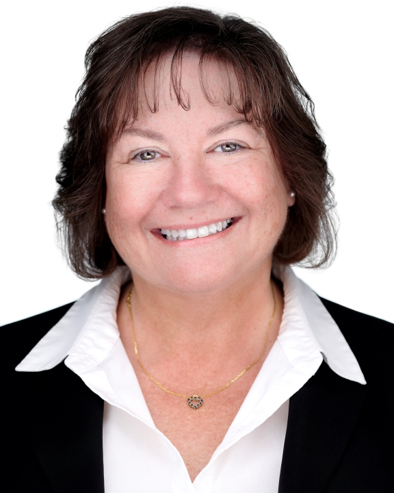 Headshot_20251014_JudithFrantz_RichardWaine_Lancaster_PA_0048(square) Judith Frantz